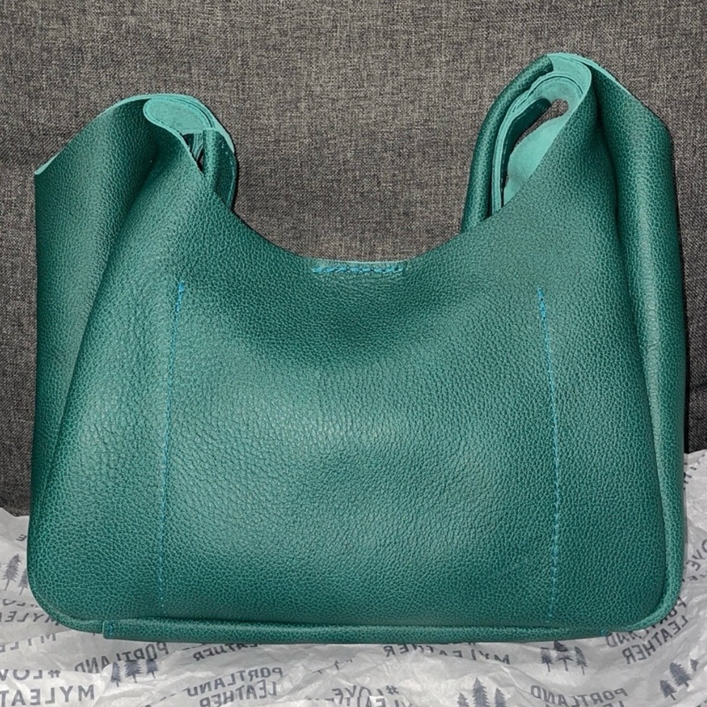 Portland Leather Madison Medium Sea Glass Shoulder Bag - Picture 5 of 13
